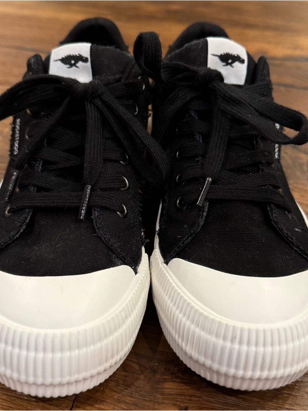Rocket Dog Black and White Low-Top Canvas Sneakers - Picture 3 of 10